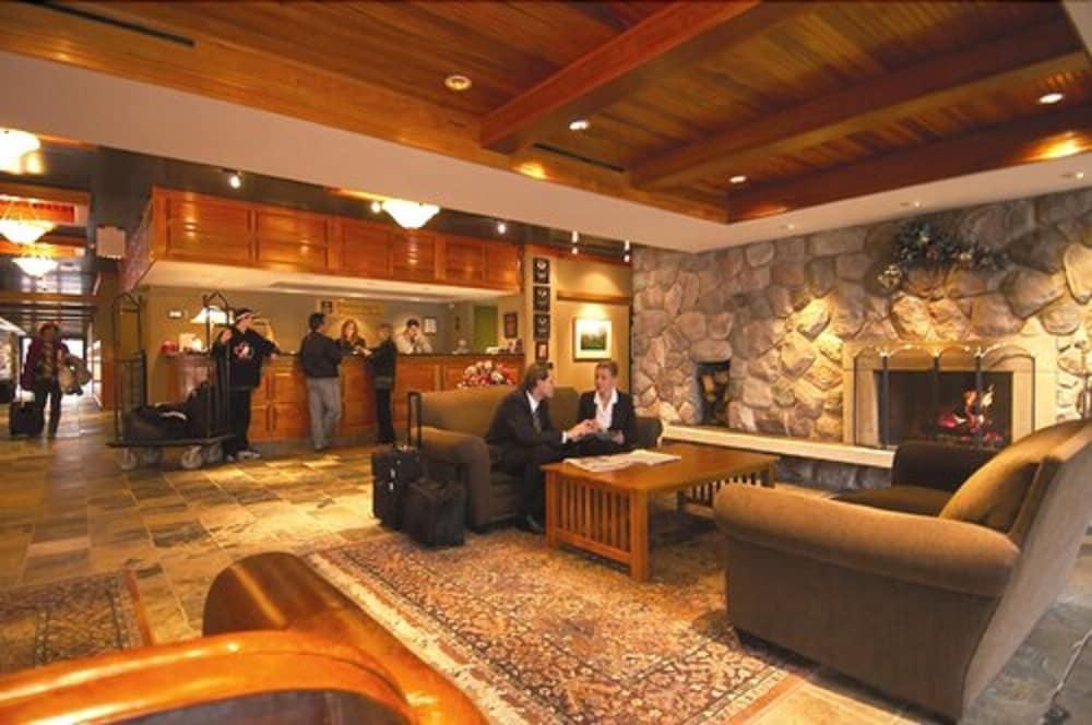 Ramada By Wyndham Pinewood Park Resort North Bay Inreriör bild
